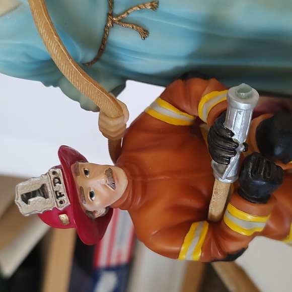 ALMOST ANGELS, BOUGHT AT SAINT FRANCIS HOSPITAL 🏥 IN TULSA OK - Picture 5 of 10